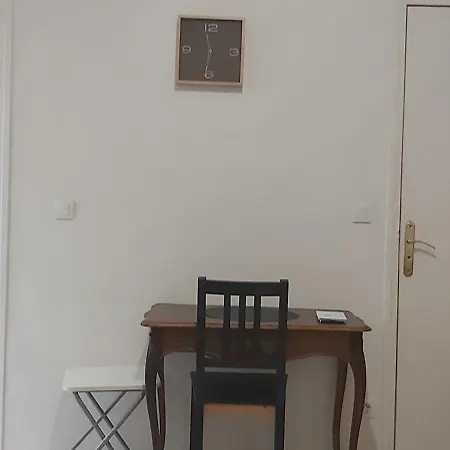 דירה Pres Du Gare De L'est *